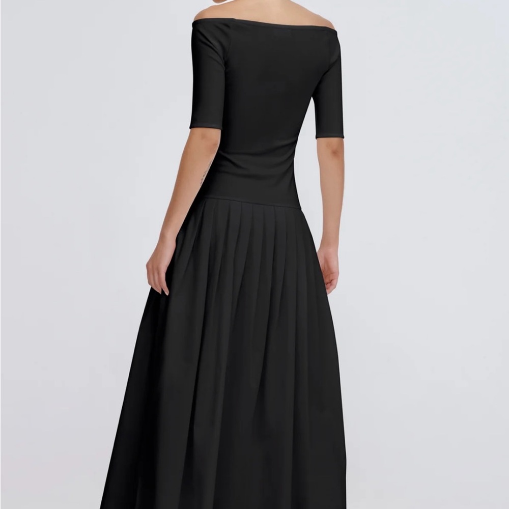 Elegant Black Off-Shoulder MARCELLA NYC Mila Midi Dress - Picture 4 of 8